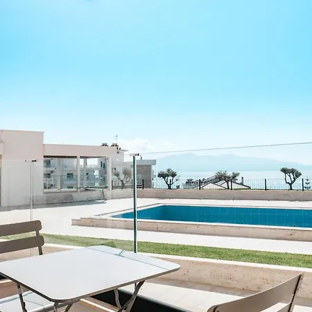 Ionian Sea View Appartamento Sarandë
