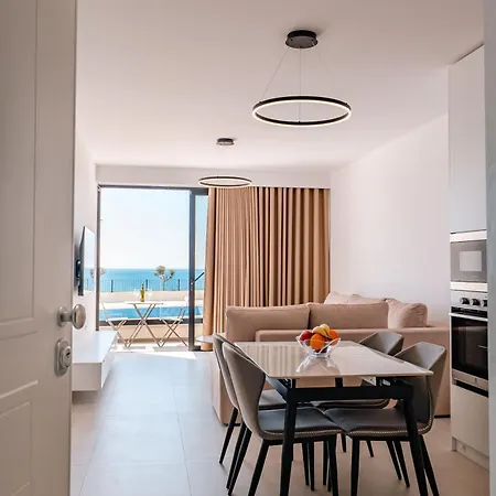 Ionian Sea View Appartamento Sarandë